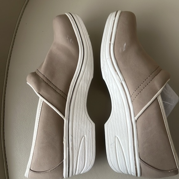 Croft&Barrow. sole (sense)ability ladies, slip on,,size 9 never used ￼ - Picture 7 of 16